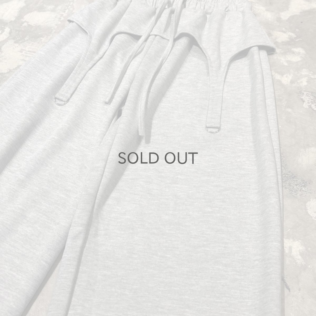 画像4: 【WONDERGROUND】D-CODE LAYERED WIDE SWEAT PANTS / GREY / OS (4)