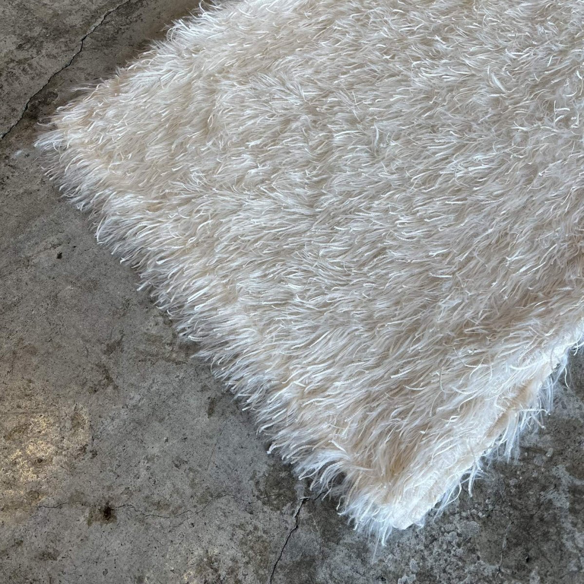 画像4: WHITE COLOR ALL OVER SAGGY DESIGN LONG VEST / Ladies M (4)