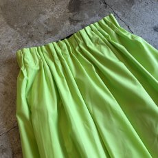 画像3: YELLOW GREEN NEON COLOR DESIGN FLARE SKIRT / W24~W31 (3)