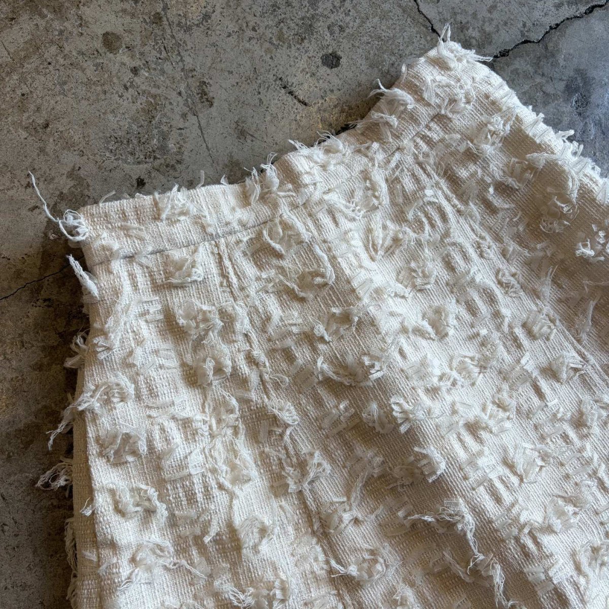 画像3: WHITE COLOR POINT FRINGE PATTERN DESIGN SKIRT / W26~W30 (3)