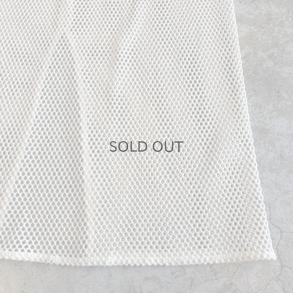 画像4: IVORY COLOR MESH DESIGN BACK SLIT LONG SKIRT / W26~W39 (4)