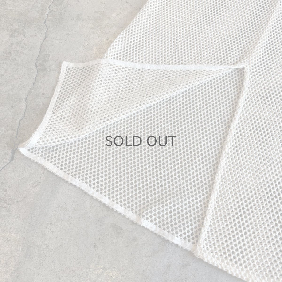 画像8: IVORY COLOR MESH DESIGN BACK SLIT LONG SKIRT / W26~W39 (8)