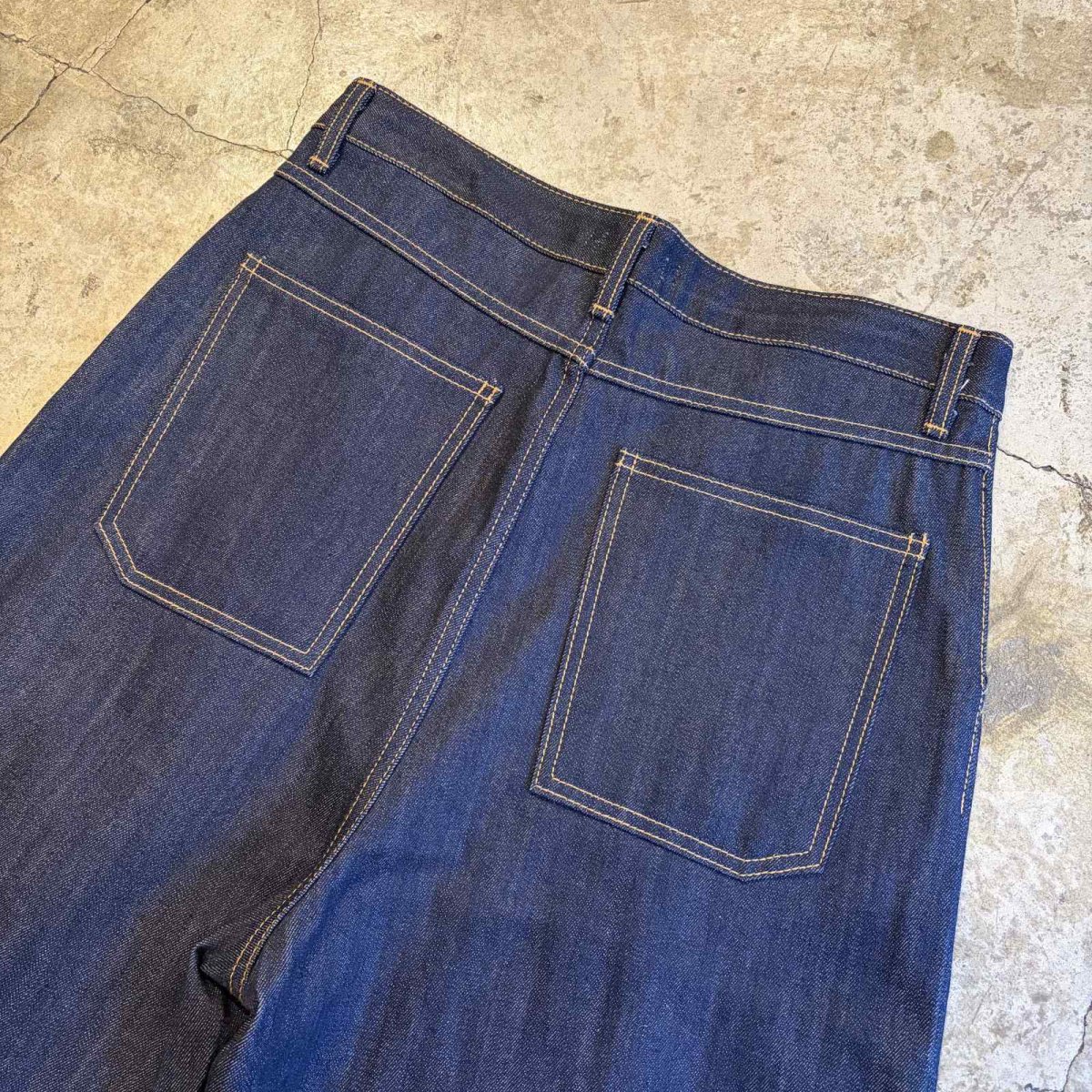 画像9: 【WONDERGROUND】BERMUDA INDIGO DENIM SHORTS / OS (9)