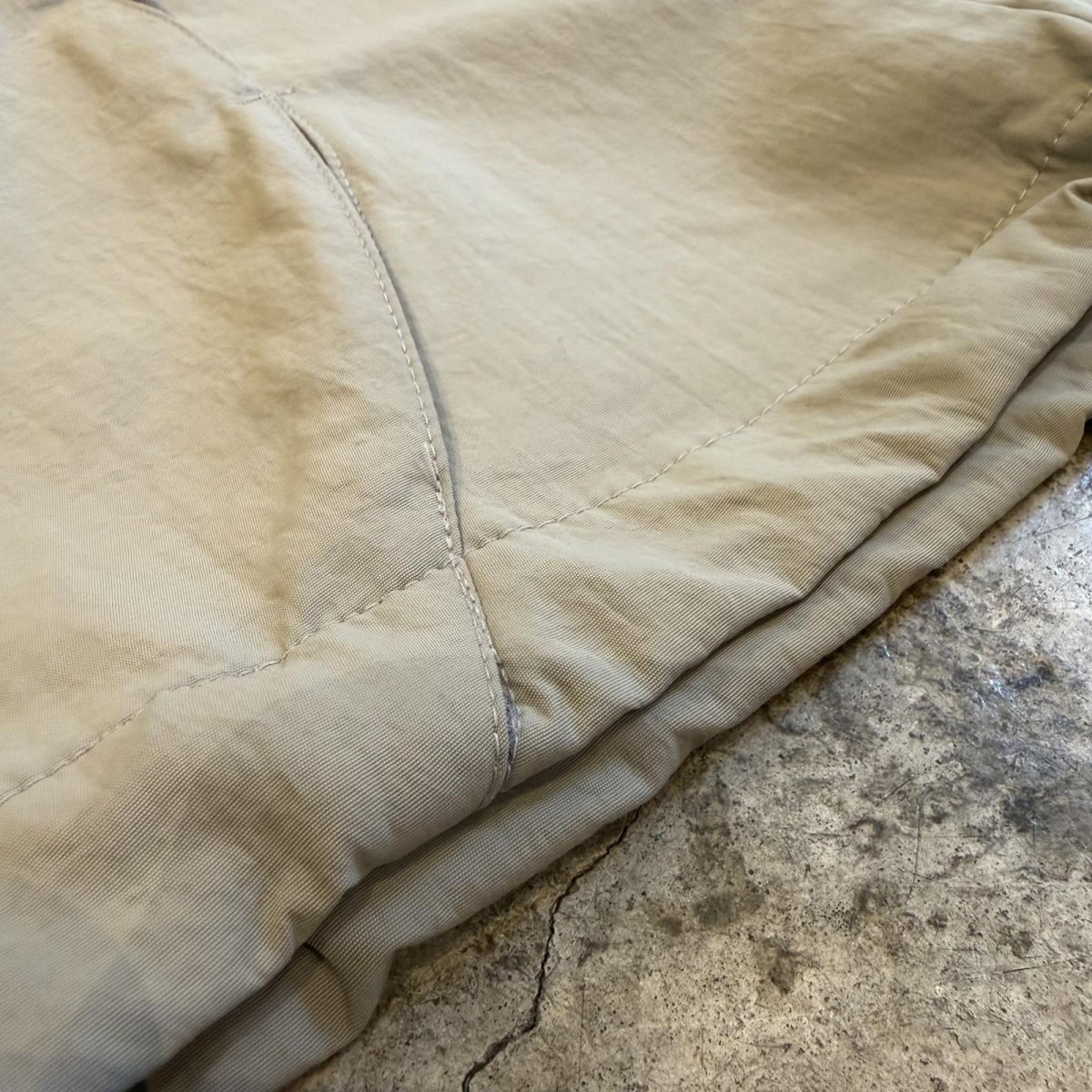 画像10: 【WONDERGROUND】WAVE NOTCH PATTERN NYLON PANTS / GRAY / OS (10)