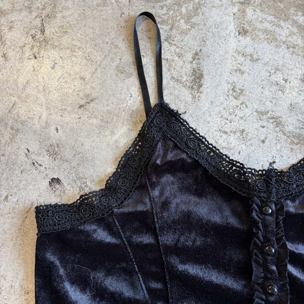 画像6: VELVET FRONT BUTTON BLACK COLOR LINGERIE DESIGN CAMISOLE / Ladies M (6)