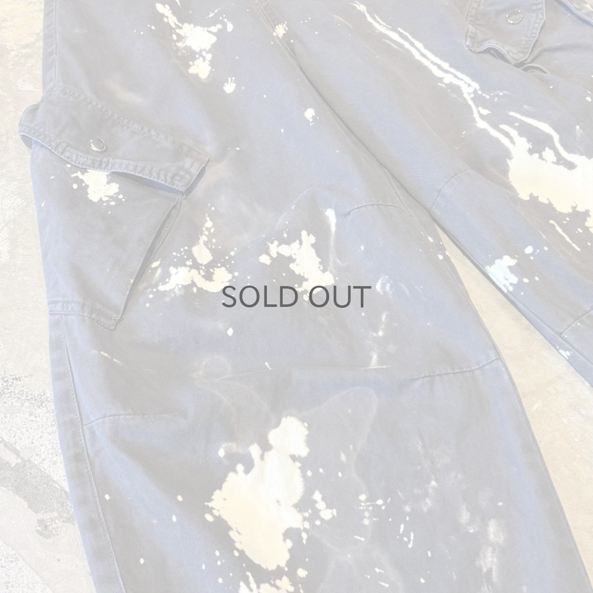 画像5: 【WONDERGROUND】BALLOON SILHOUETTE BLEACHED CARGO PANTS / OS (5)