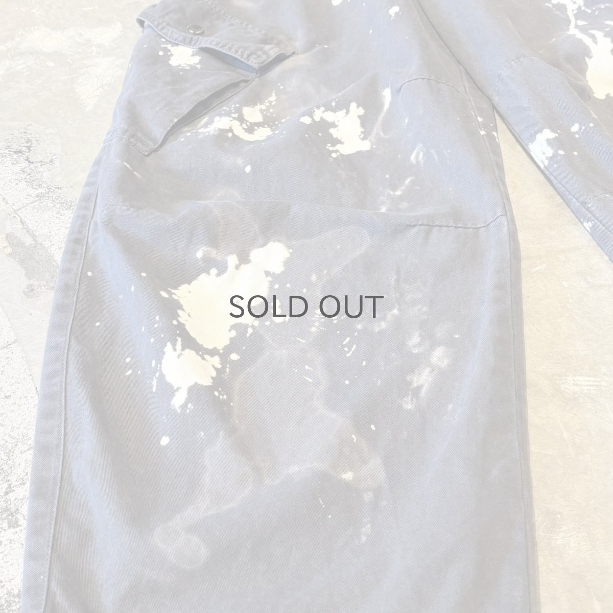 画像7: 【WONDERGROUND】BALLOON SILHOUETTE BLEACHED CARGO PANTS / OS (7)