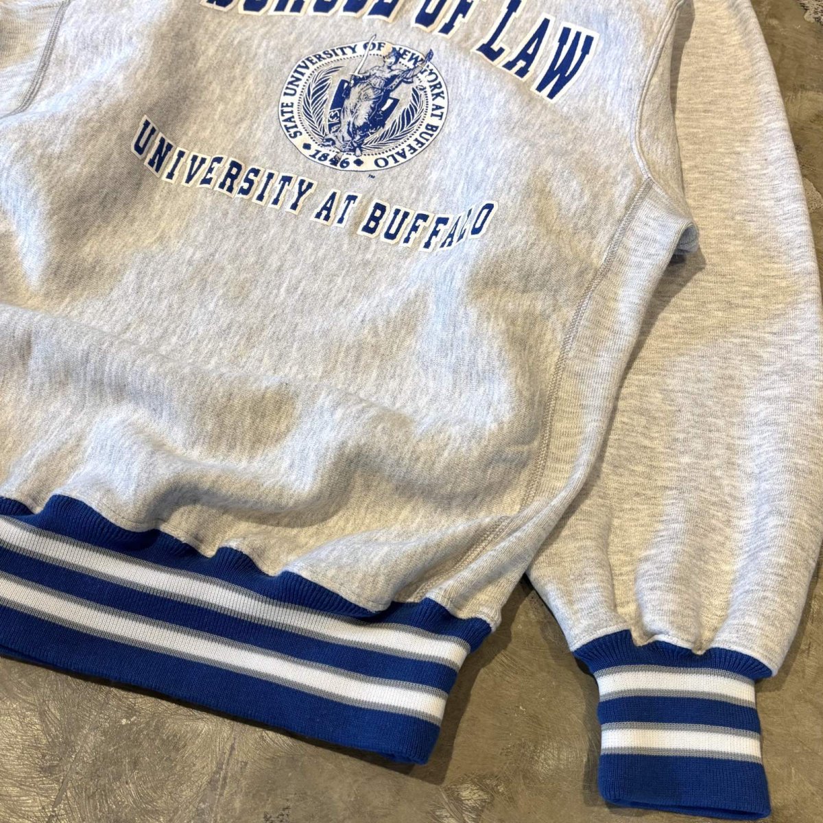 画像6: 90's "SCHOOL OF LAW" PRINTED SWEAT / Mens XL / MADE IN USA (6)