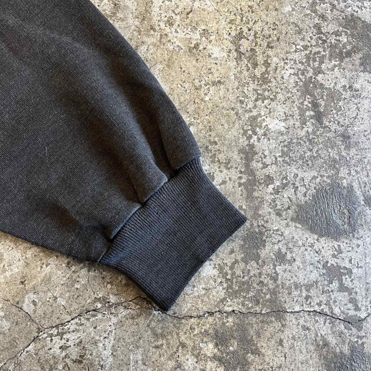 画像6: 90's BLACK COLOR FRONT "AMSTERDAM" DESIGN L/S SWEAT / Ladies L  (6)