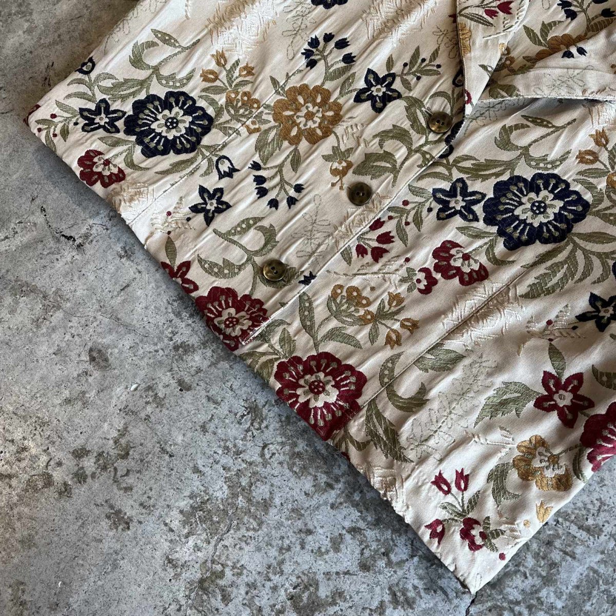 画像4: ALL OVER FLOWER EMBROIDERY PATTERN SHORT DESIGN JACKET / Ladies M(14) (4)