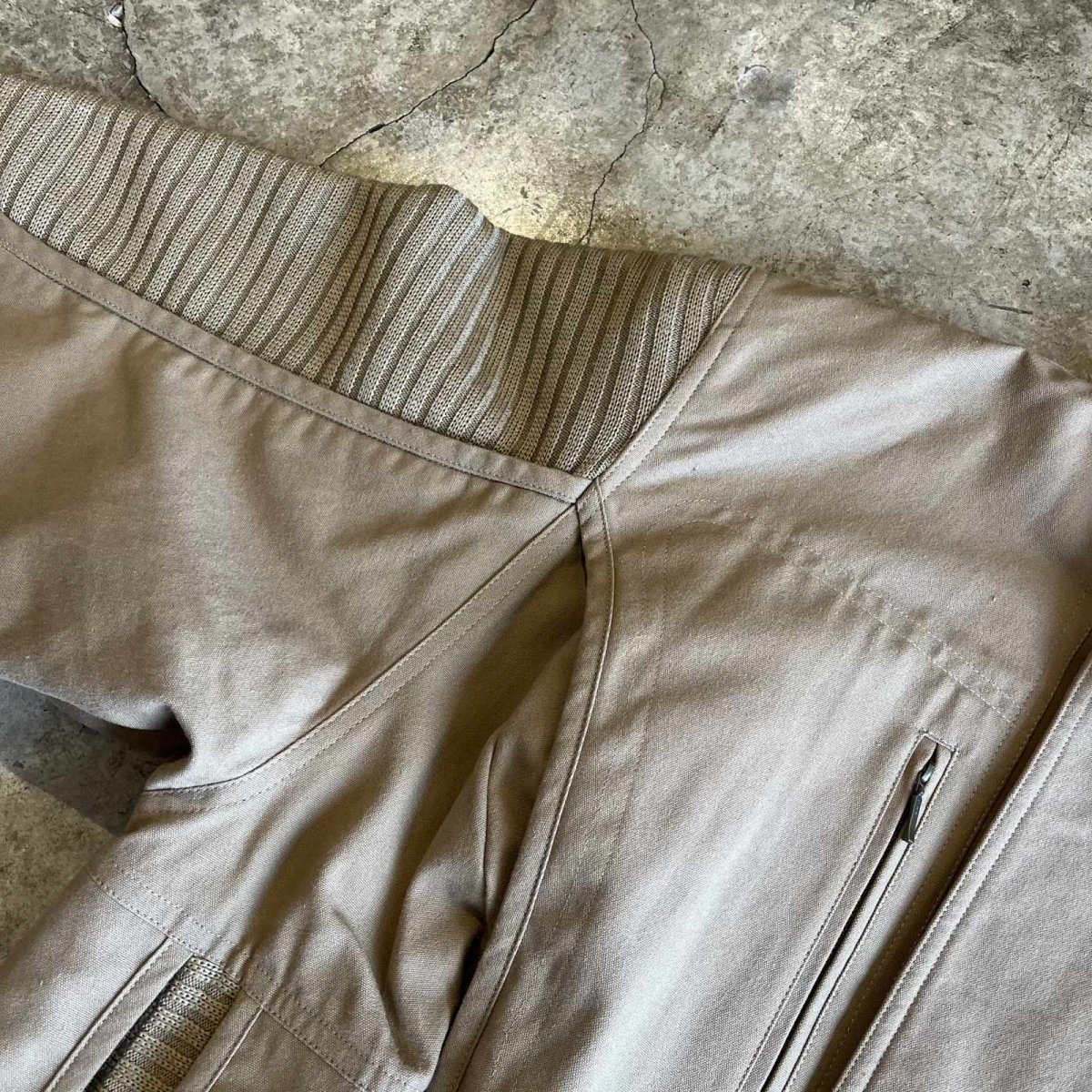 画像12: SLEEVE RIB ELBOW DESIGN BEIGE COLOR ZIP UP JACKET / Ladies L(M) / MADE IN PARIS (12)