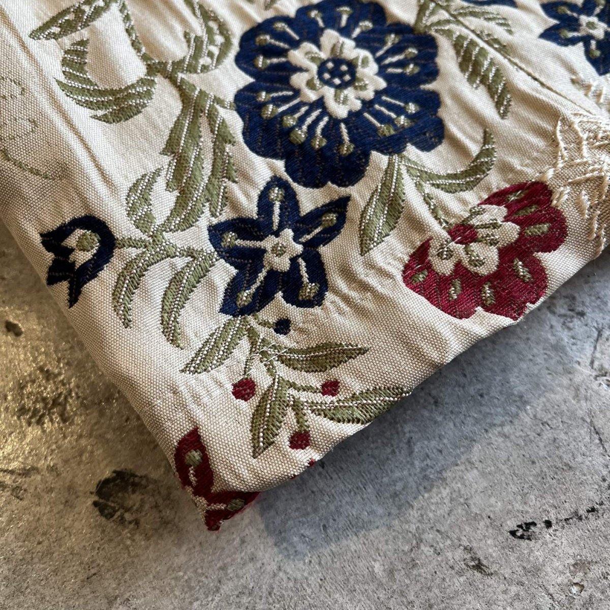 画像3: ALL OVER FLOWER EMBROIDERY PATTERN SHORT DESIGN JACKET / Ladies M(14) (3)