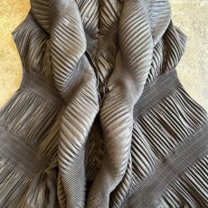 画像8: ALL OVER PLEATS PATTEN DESIGN VEST / Ladies M (8)