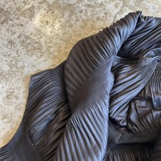 画像9: ALL OVER PLEATS PATTEN DESIGN VEST / Ladies M (9)