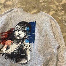 画像4: 80~90's "Les Misérables" BOTH SIDE PRINTED SWEAT / Mens L / MADE IN USA (4)