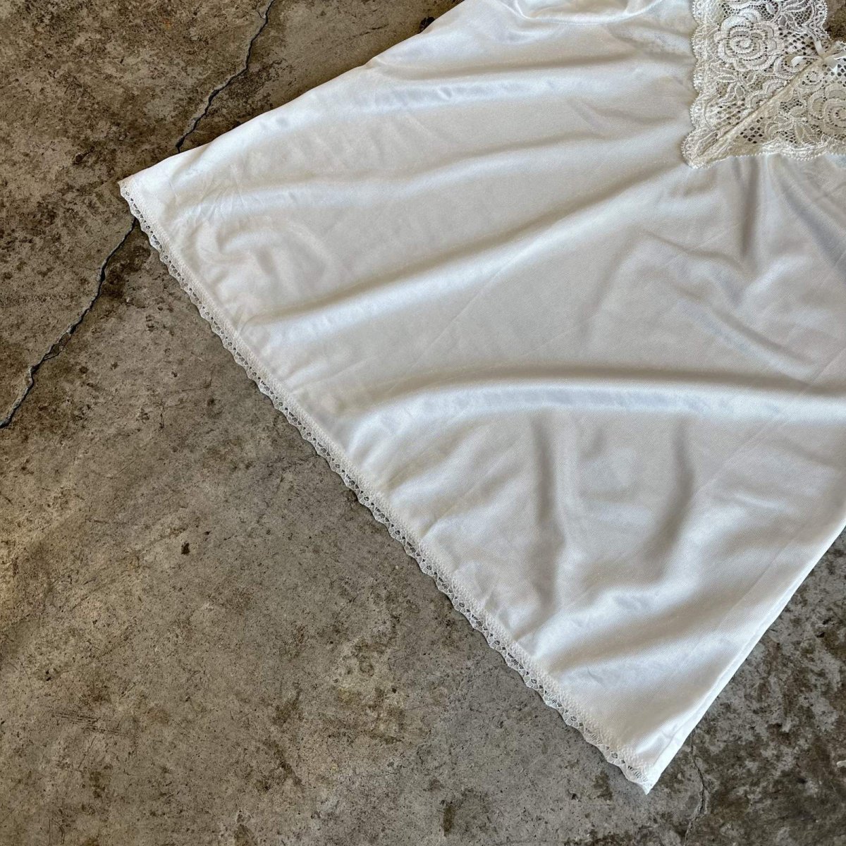 画像4: WHITE COLOR LACE DESIGN CAMISOLE / Ladies S (4)