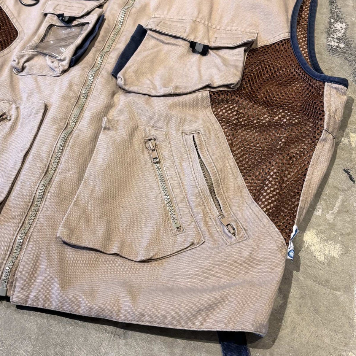 画像6: MESH SWITCHED MULTI POCKET ZIP UP VEST / Mens XL (6)