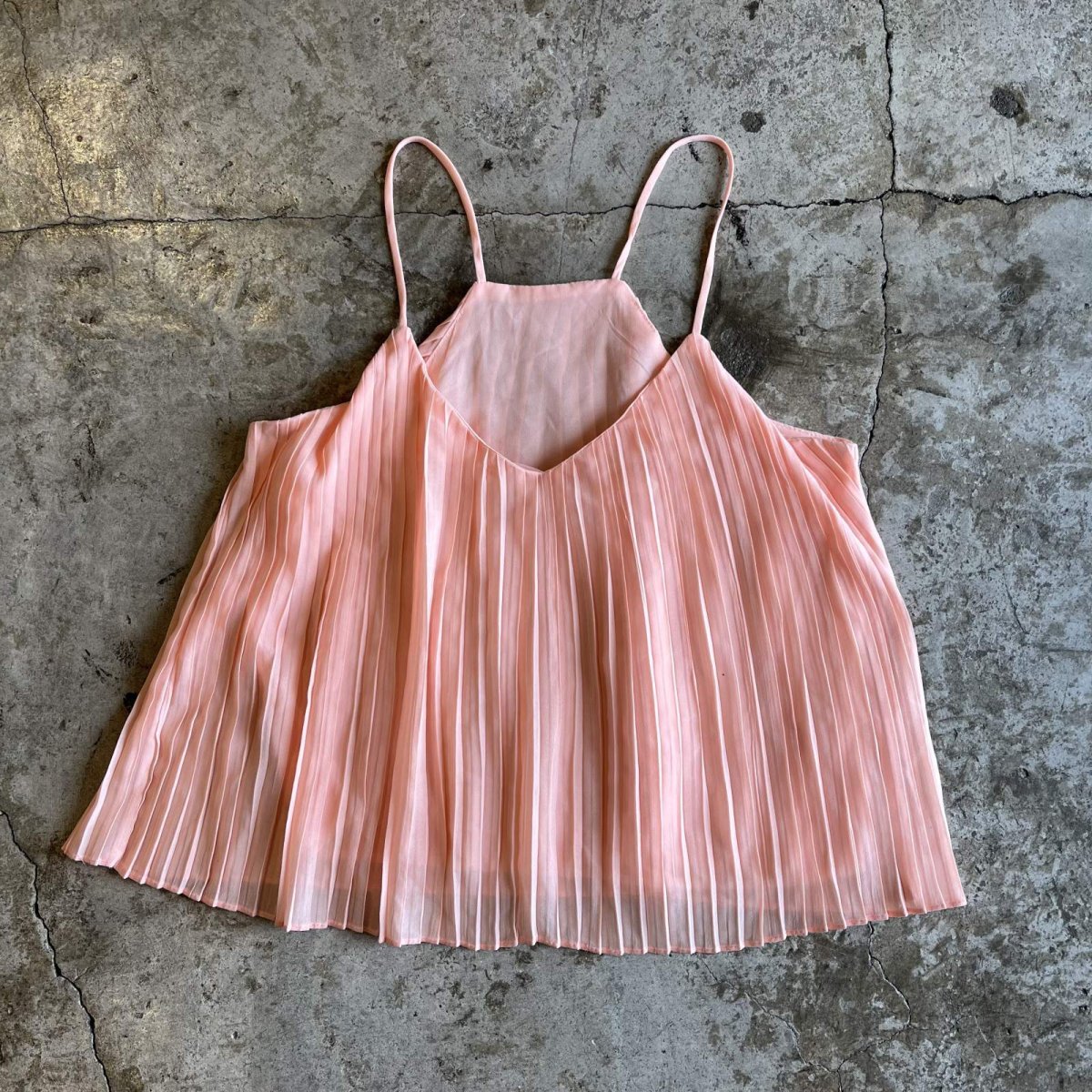 画像1: ALL OVER PLEATS DESIGN PINK COLOR CAMISOLE / Ladies M (1)