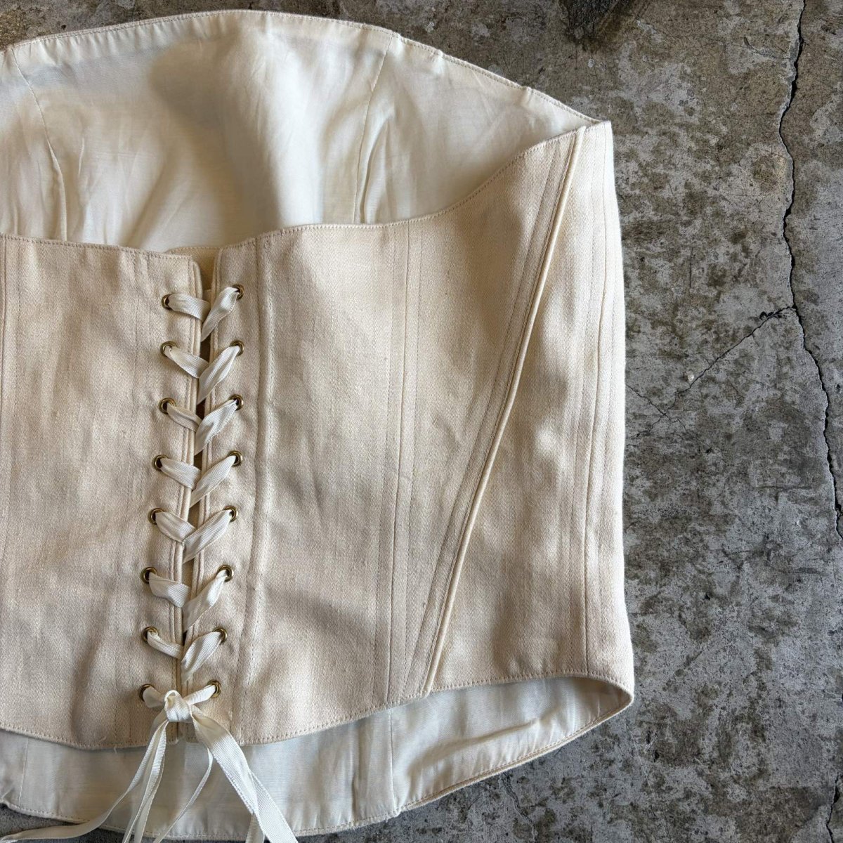 画像9: IVORY COLOR BACK LACE UP DESIGN CORSET / Ladies M~L (9)
