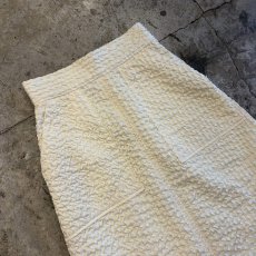 画像3: EMBOSS DESIGN FRONT SLIT STRAIGHT SKIRT / W24~W29 (3)