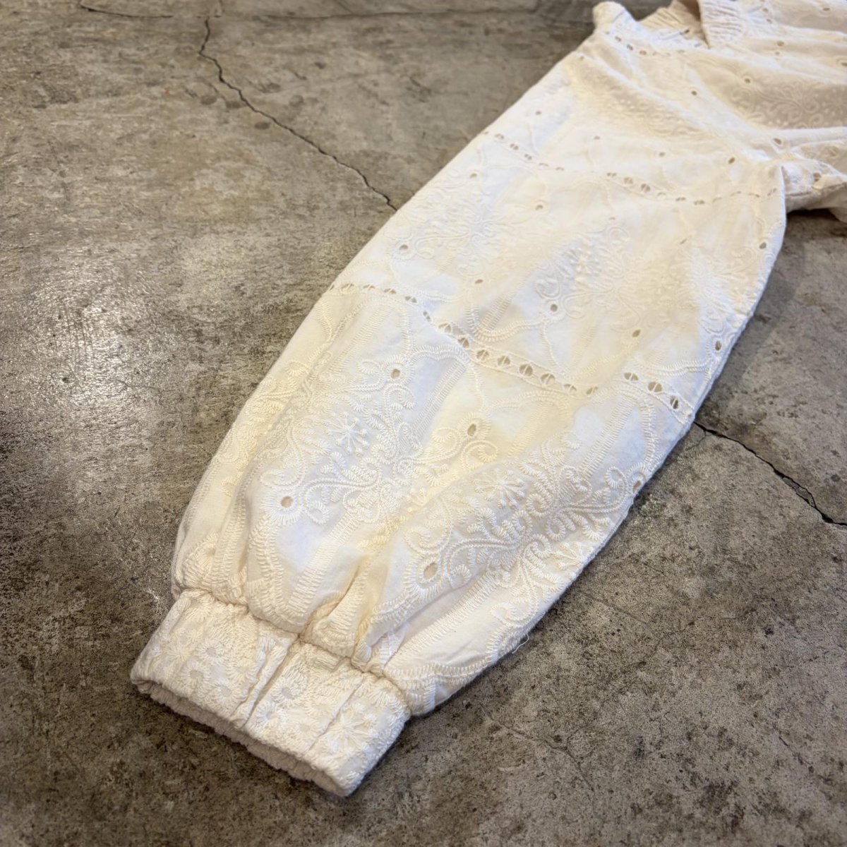 画像5: EMBROIDERY LACE DESIGN ZIP UP JACKET / Ladies XS(M) (5)