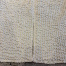 画像4: EMBOSS DESIGN FRONT SLIT STRAIGHT SKIRT / W24~W29 (4)