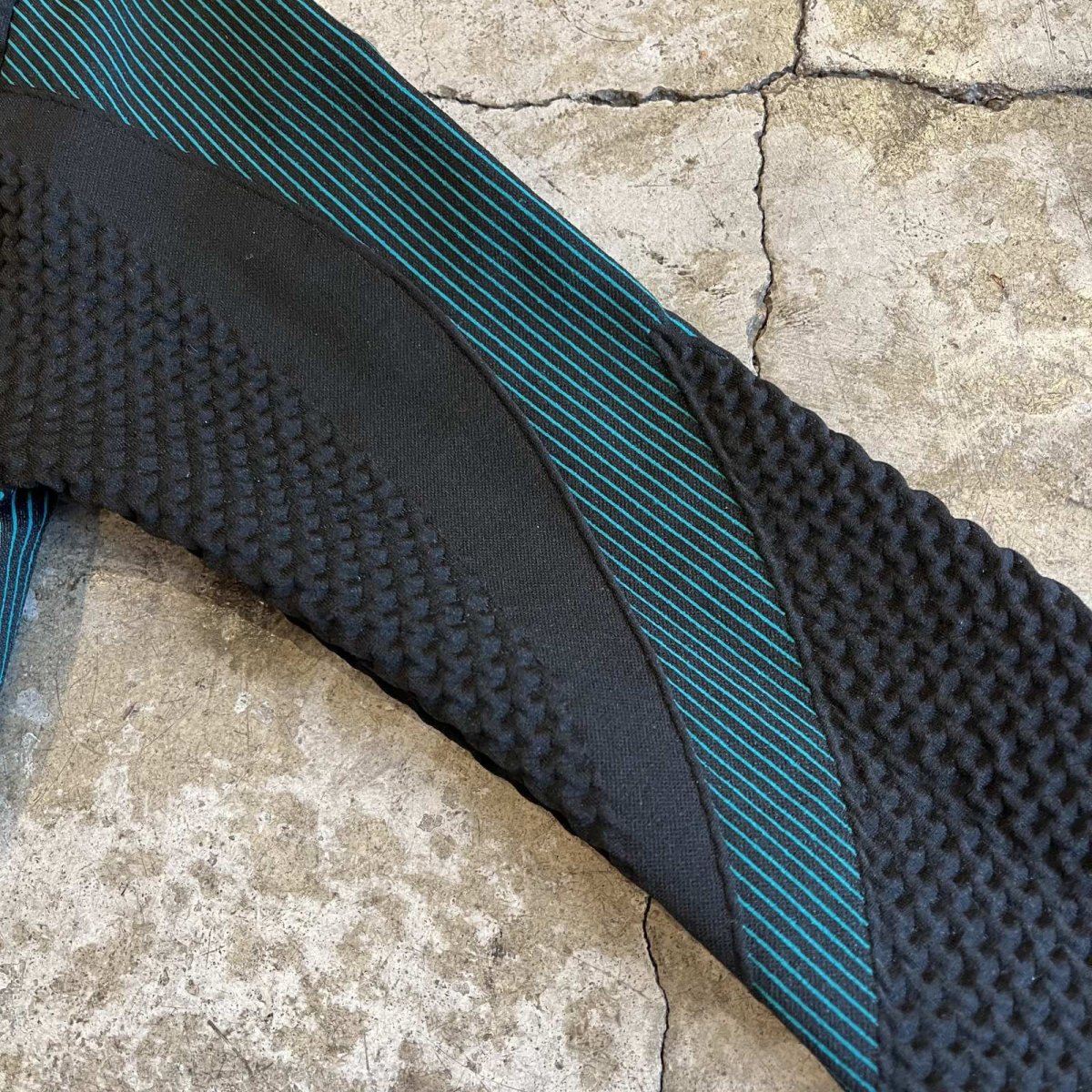 画像8: 2 TONE COLOR BLOCKING DESIGN SHORT ZIP UP L/S TOPS / Ladies XS~S(M) (8)