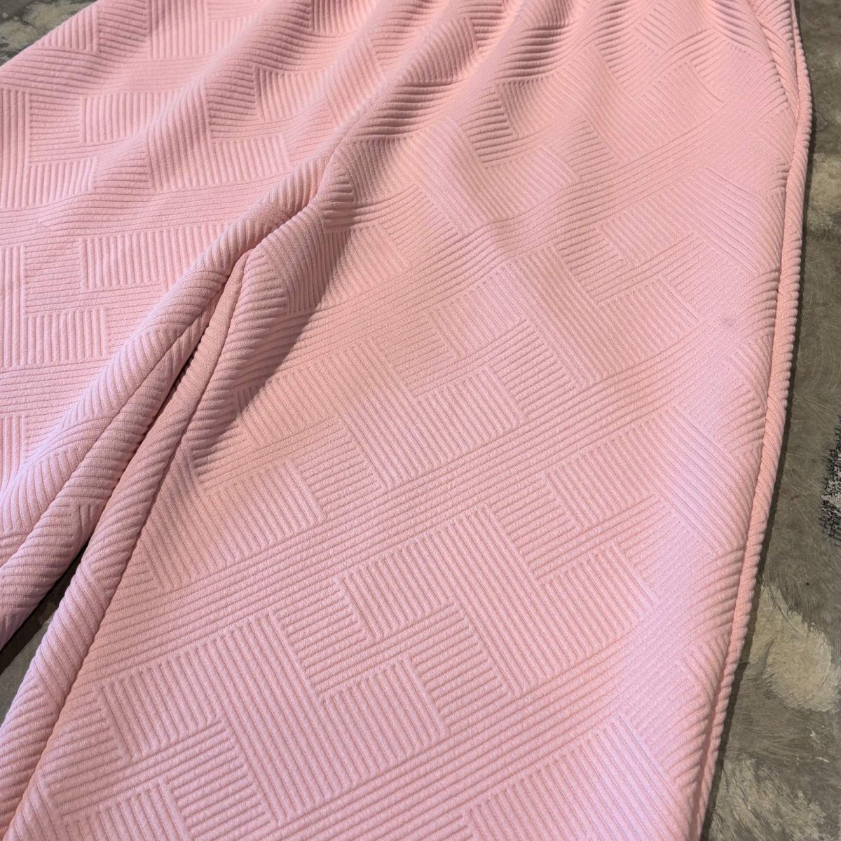 画像4: PINK COLOR 3D PATTERN WIDE SILHOUETTE PANTS / W30~FREE (4)
