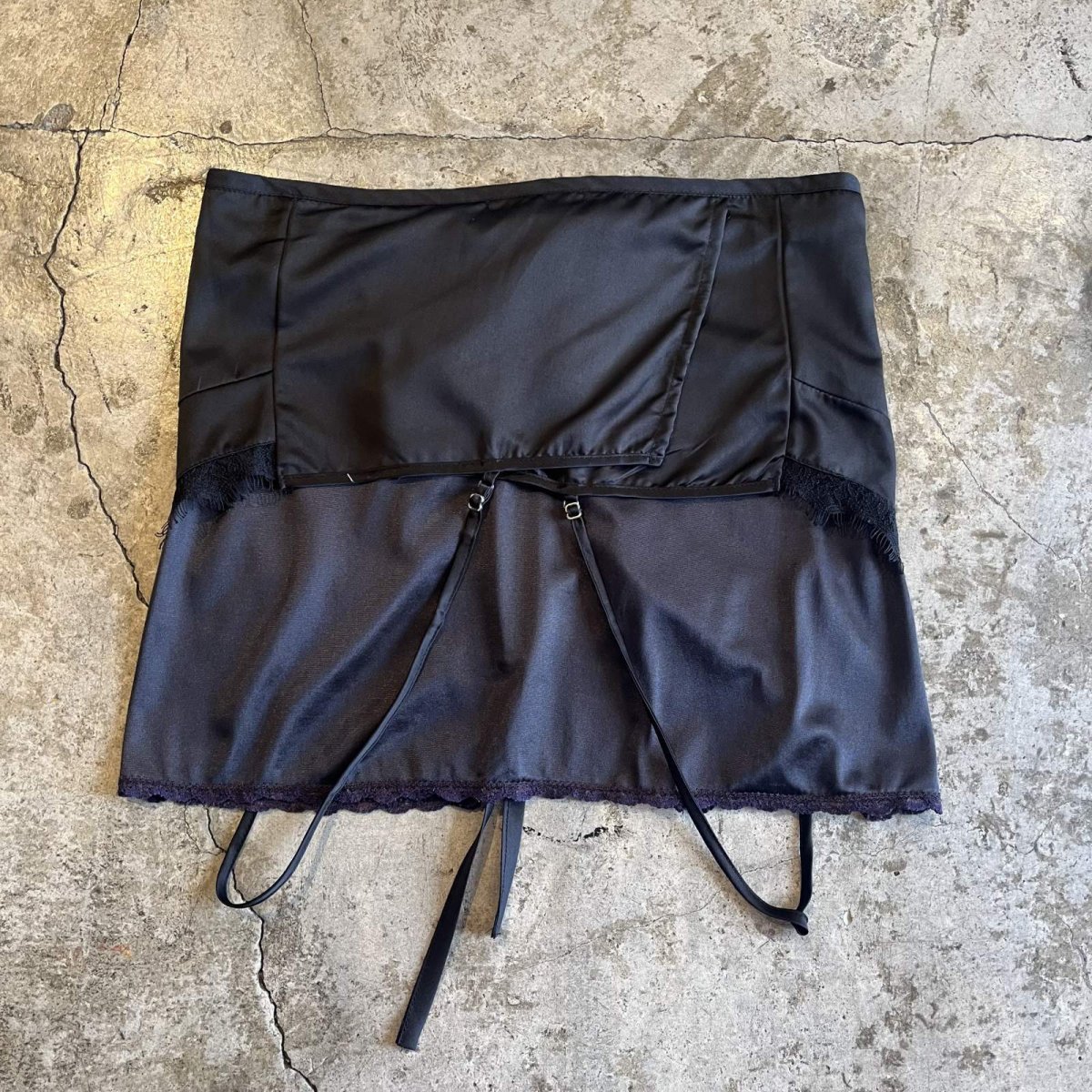 画像2: 【Wiz&Witch】"WANDERER" VTG LACE MIX WRAP SKIRT / FREE (2)