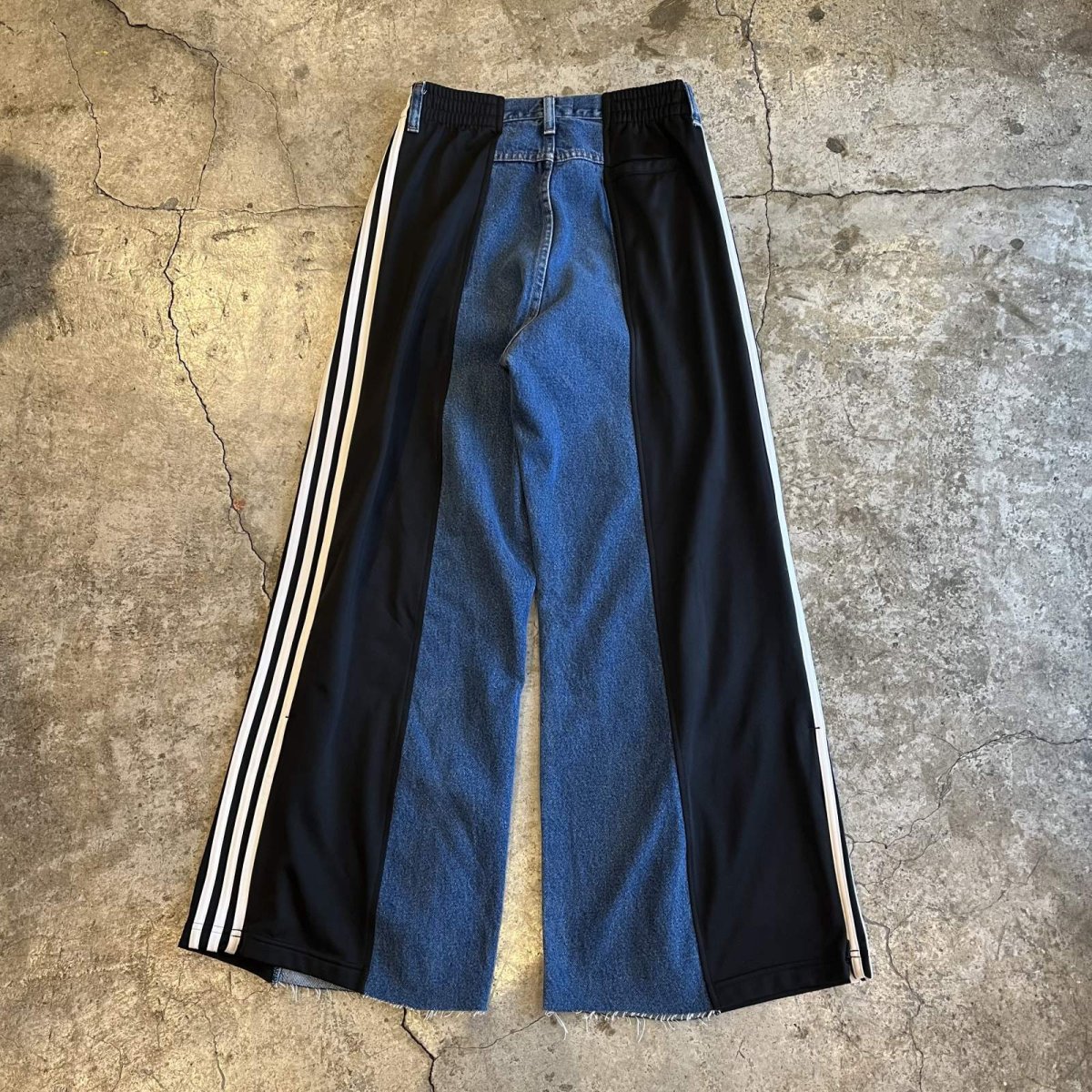 画像2: 【Wiz&Witch】"UNITED" SPORTY DENIM PANTS / OS (2)