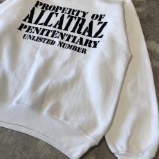 画像6: 90's "ALCATRAZ" FRONT PRINTED SWEAT / Mens L / MADE IN USA (6)