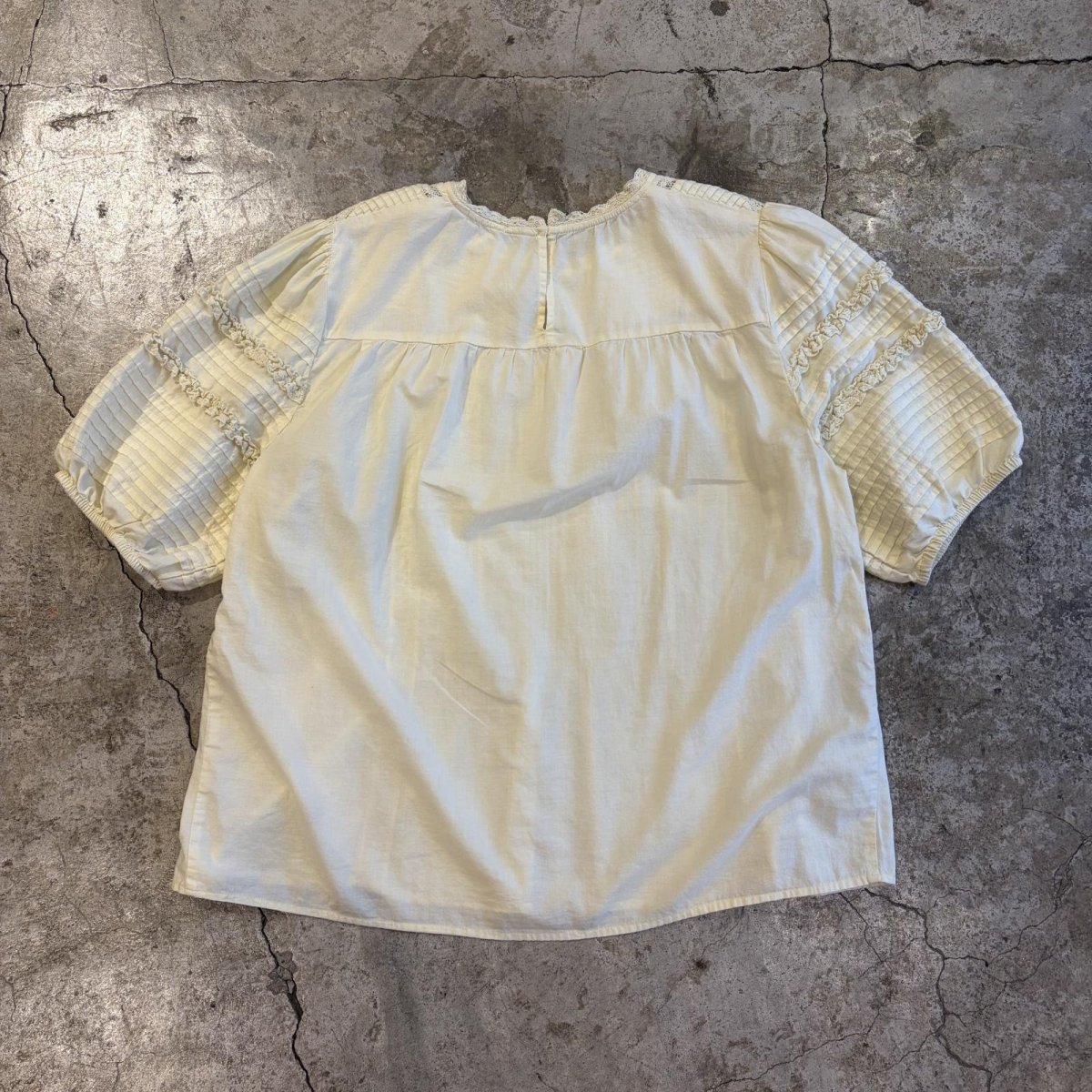 画像2: POINT FRILL LACE DESIGN SLEEVE S/S BLOUSE / Ladies M (2)
