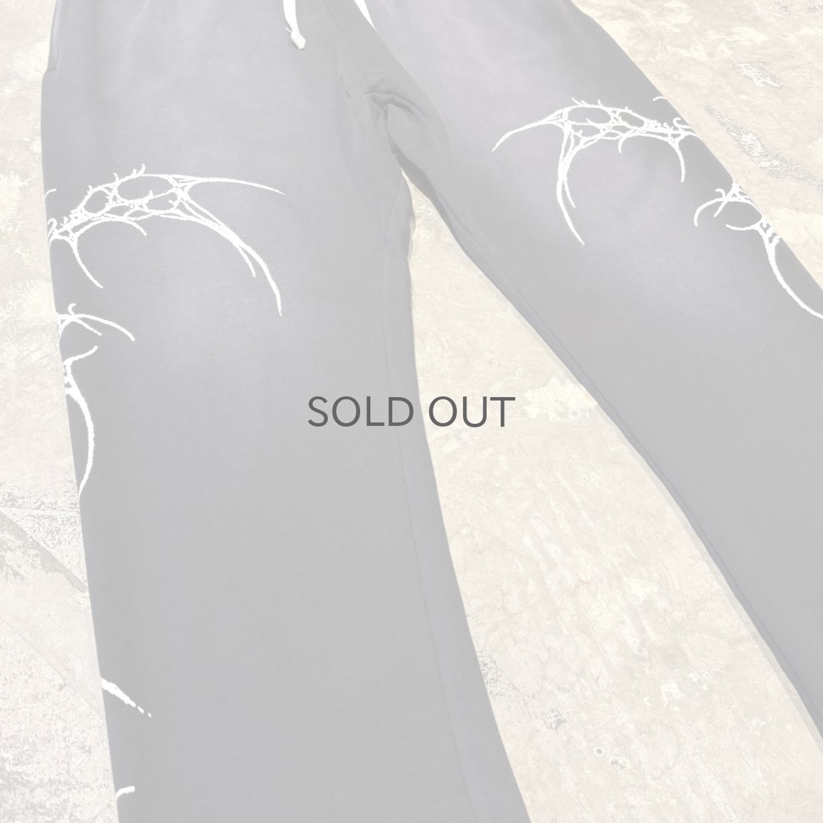 画像5: SIDE GRAPHIC PATTERN FADE SWEAT PANTS / FREE (5)