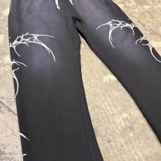 画像5: SIDE GRAPHIC PATTERN FADE SWEAT PANTS / FREE (5)