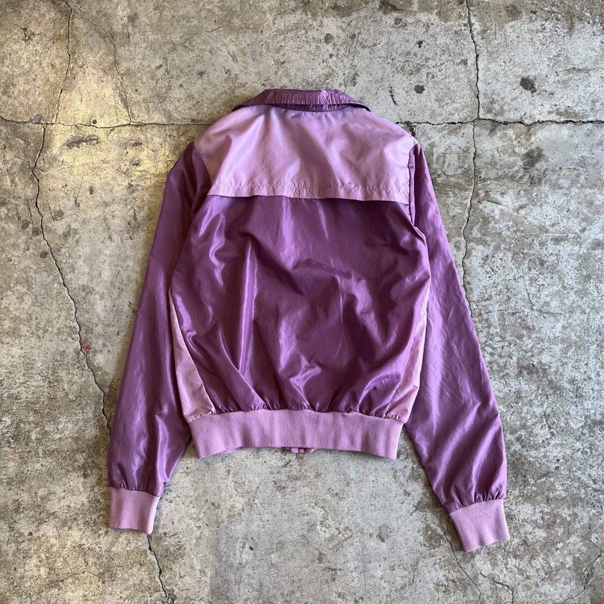 画像2: 【NIKE】BI COLOR DESIGN NYLON ZIP UP JACKET / Ladies S  (2)