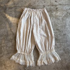 画像2: LACE DESIGN DRAWERS PANTS / FREE~W35 (2)
