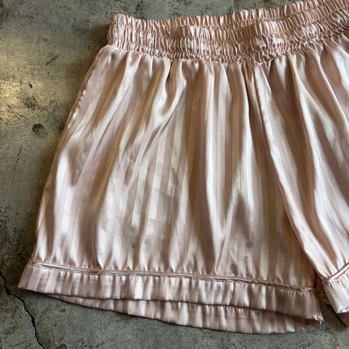画像4: BEIGE PINK COLOR LUSTER SLEEPING SHORT PANTS / W27~W40  (4)