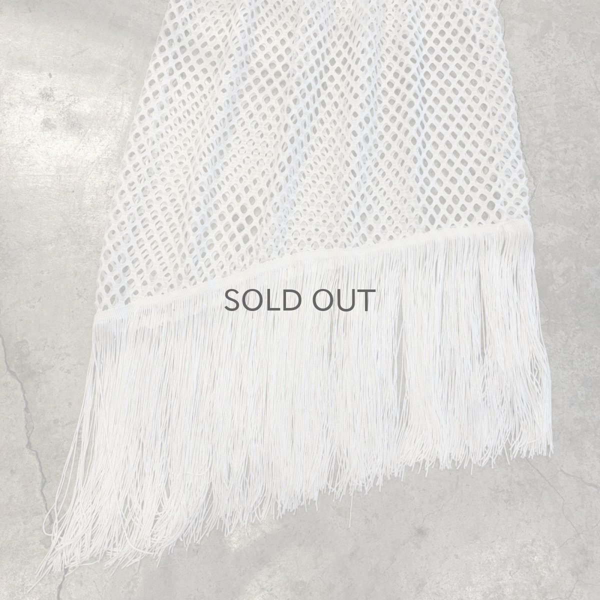 画像4: WHITE COLOR MESH DESIGN ASYMMETRY FRINGE SKIRT / W24~W31 (4)