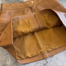画像8: 【FREE PEOPLE】FAUX LEATHER FRONT ZIP DESIGN SKIRT / W30 (8)