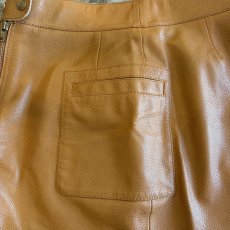 画像9: 【FREE PEOPLE】FAUX LEATHER FRONT ZIP DESIGN SKIRT / W30 (9)