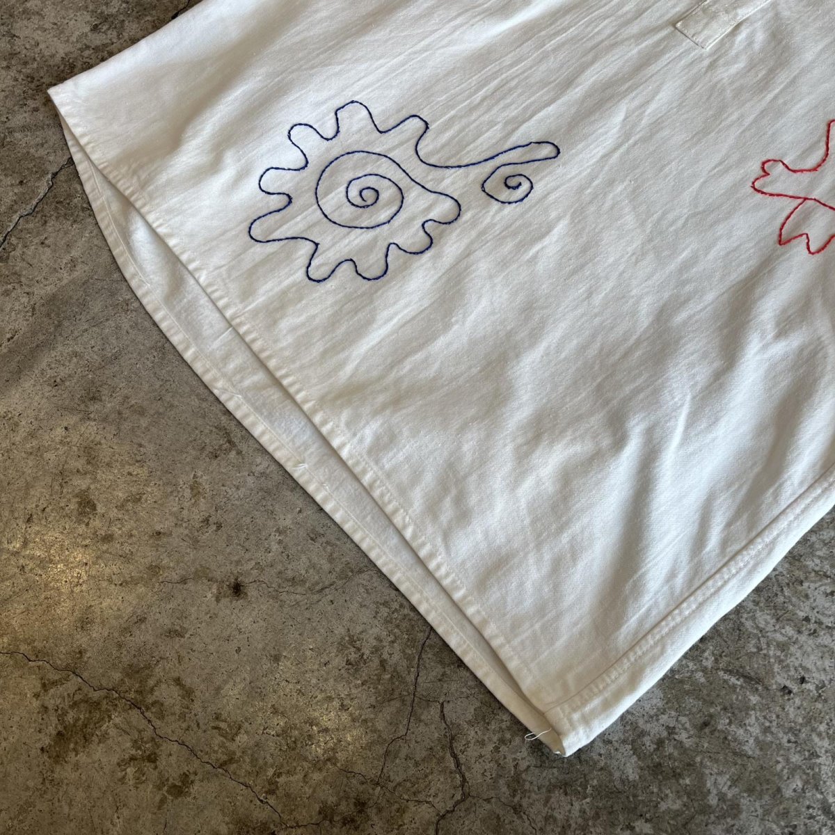 画像4: 2 COLOR ART EMBROIDERY PATTERN HENRY NECK DESIGN L/S TOPS / Ladies L (4)