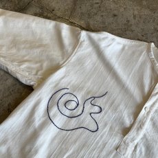 画像10: 2 COLOR ART EMBROIDERY PATTERN HENRY NECK DESIGN L/S TOPS / Ladies L (10)