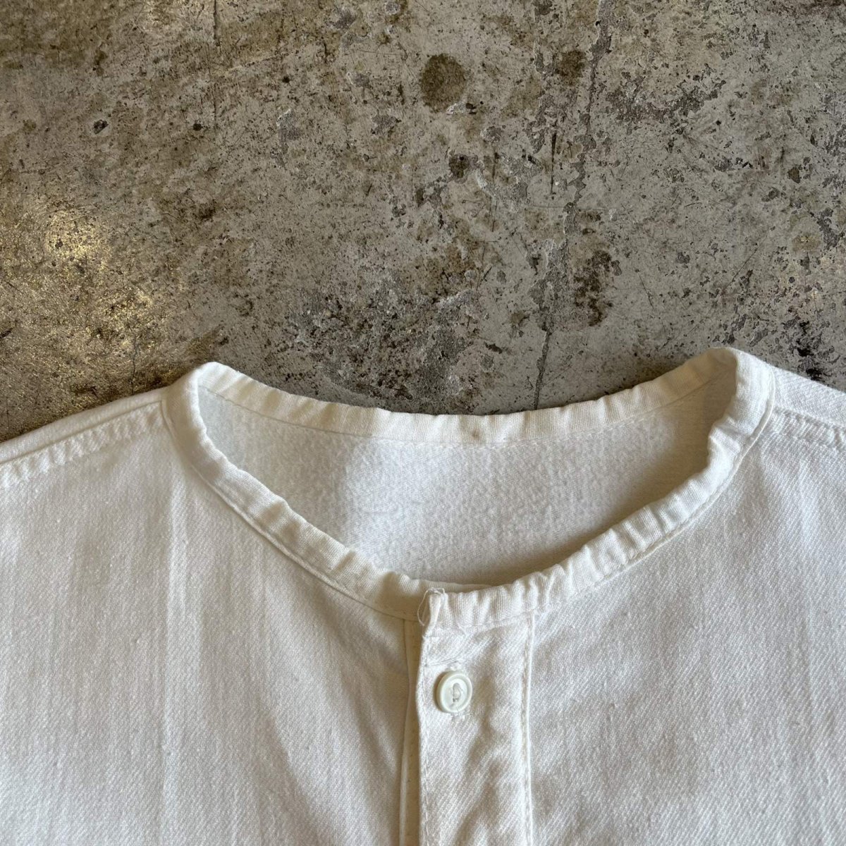 画像9: 2 COLOR ART EMBROIDERY PATTERN HENRY NECK DESIGN L/S TOPS / Ladies L (9)