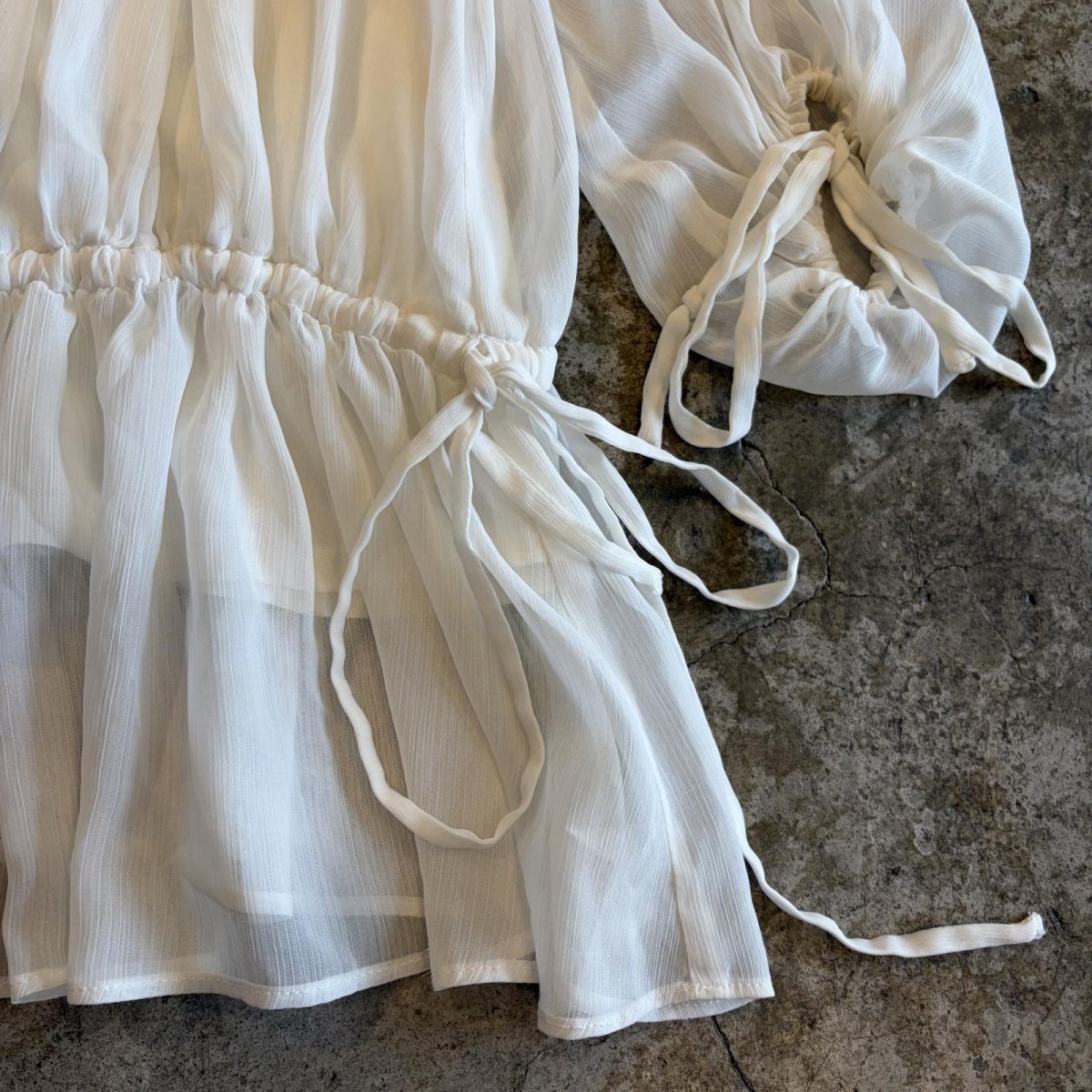 画像9: 2WAY DESIGN WHITE COLOR SHEER TOPS / Ladies M (9)