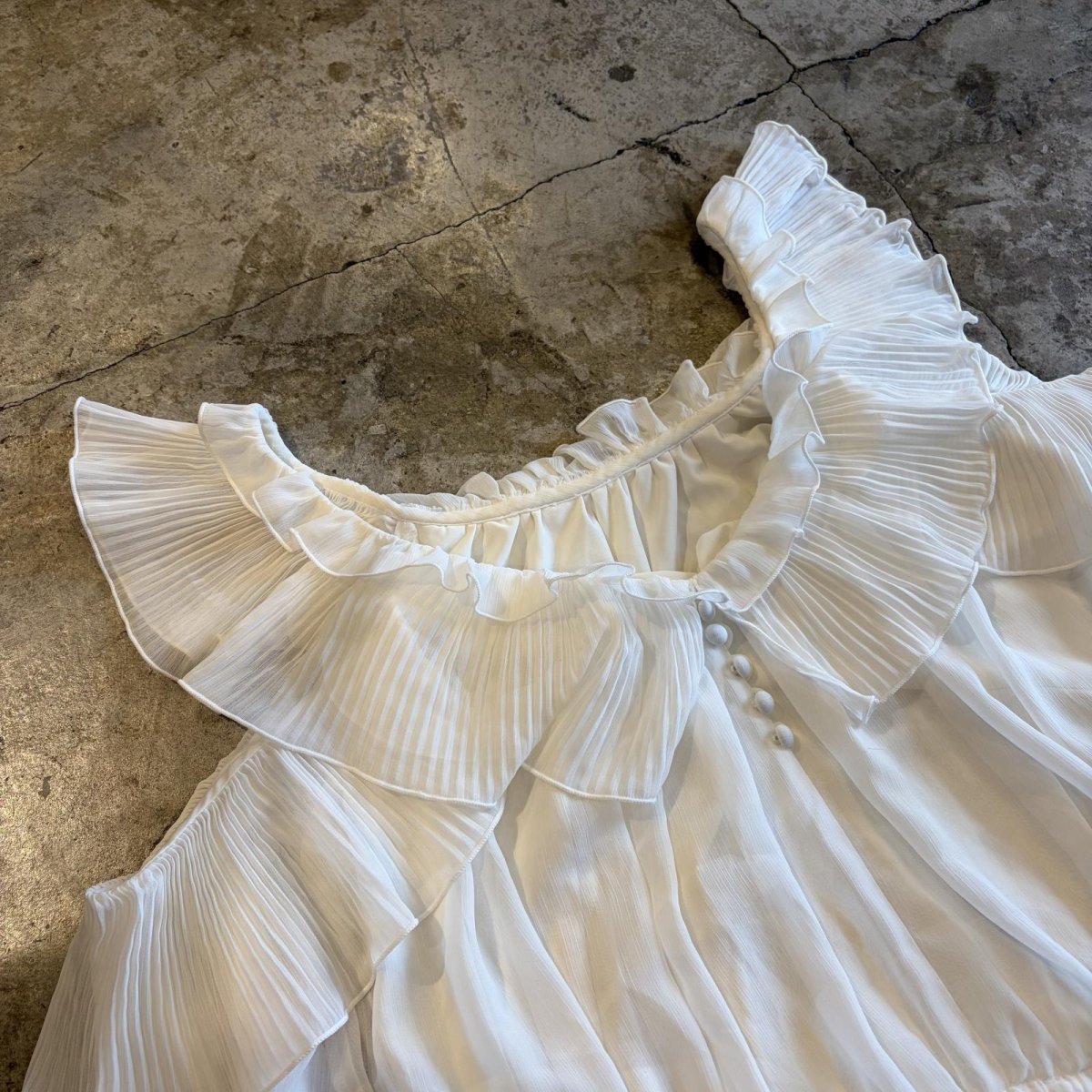 画像3: 2WAY DESIGN WHITE COLOR SHEER TOPS / Ladies M (3)