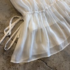 画像5: 2WAY DESIGN WHITE COLOR SHEER TOPS / Ladies M (5)