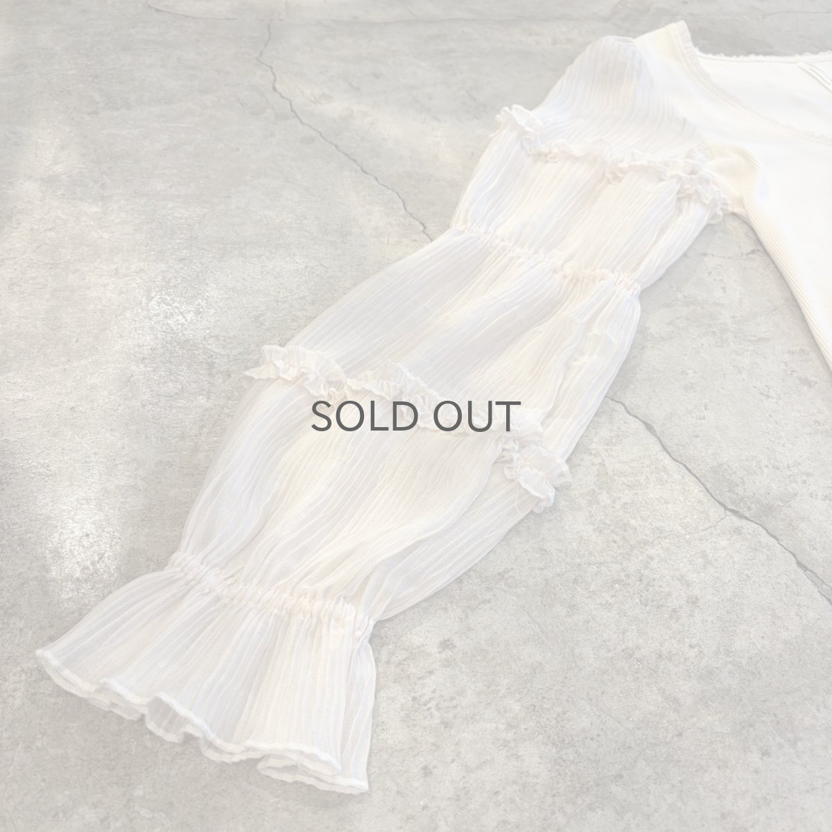 画像4: SHEER DESIGN VOLUME SLEEVE L/S TOPS / Ladies M (4)