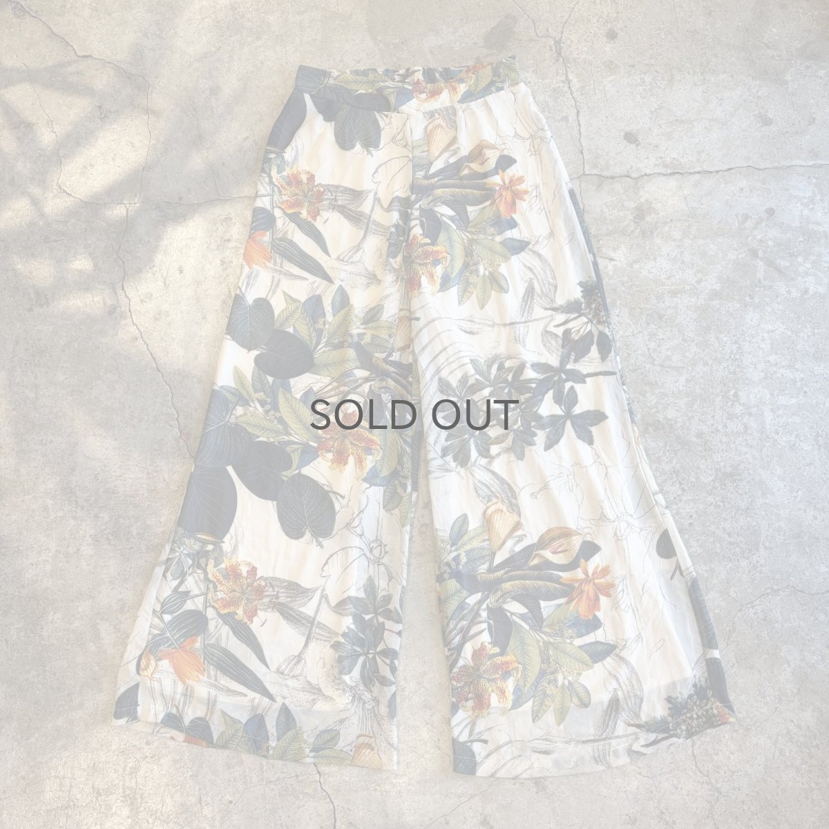 画像1: BOTANICAL ALL OVER PATTERN WIDE PANTS / W27~W34 (1)