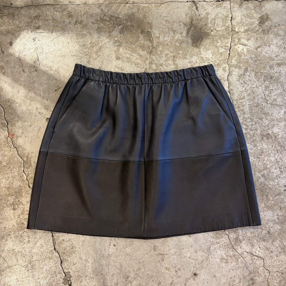 画像1: REAL LAMB LEATHER MINI DESIGN SKIRT / W29~W39 (1)