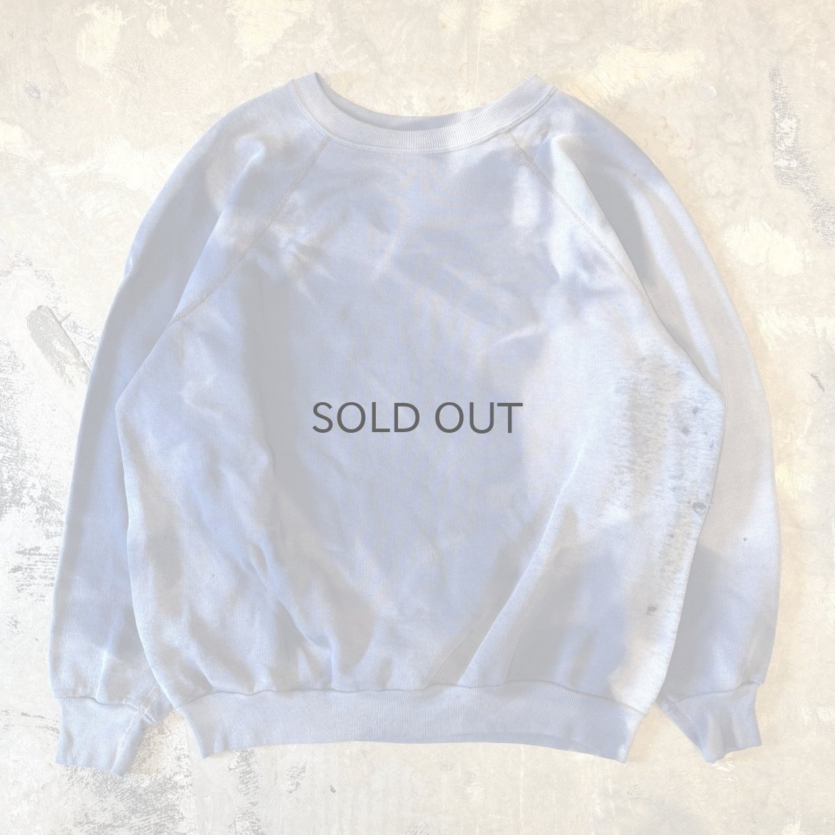 画像1: 80's BLEACHED CRASH DAMAGE RAGLAN SLEEVE SWEAT / Mens L (1)